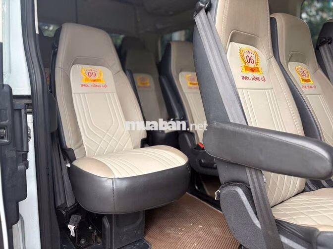 Ford Transit Premium 2024 màu trắng - 57000km