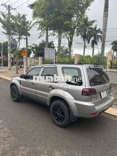 Ford Escape 2012 Tự động Bạc 5 chỗ