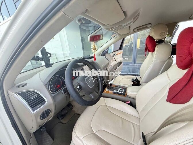 Audi Q7 2009 Trắng 7 chỗ Đức 91.000 km