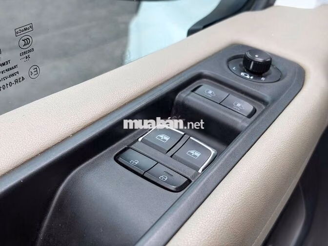 Ford Transit Premium 2024 màu trắng - 57000km