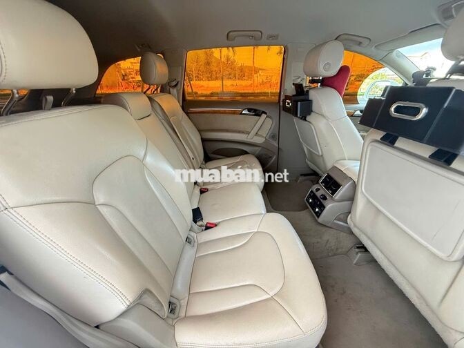 Audi Q7 2009 Trắng 7 chỗ Đức 91.000 km