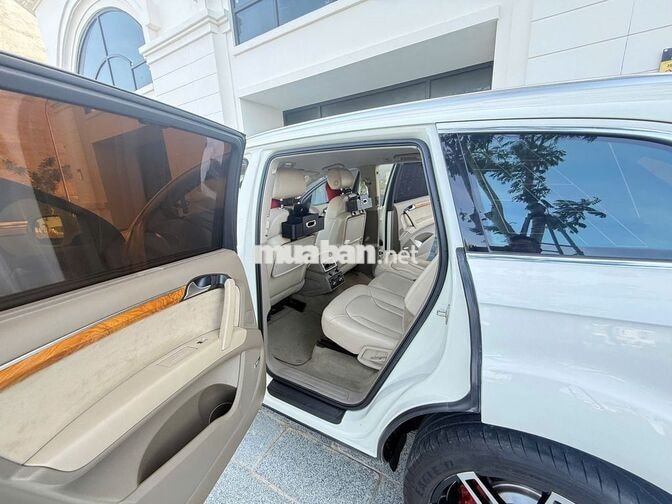 Audi Q7 2009 Trắng 7 chỗ Đức 91.000 km