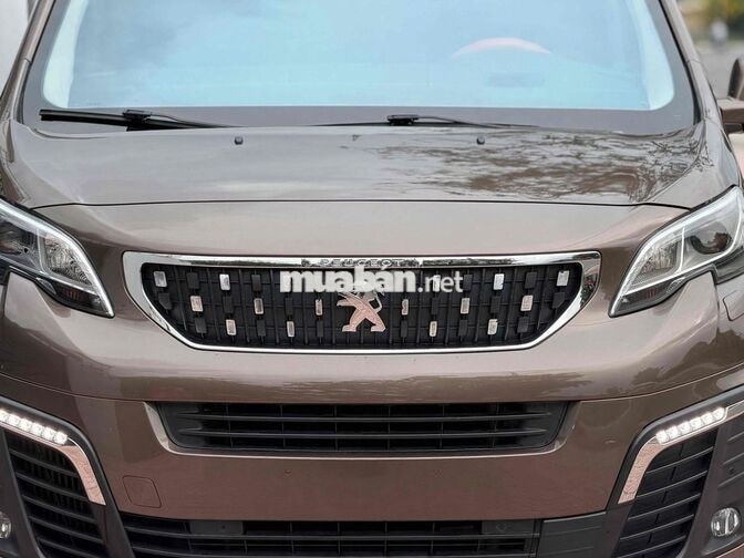 Peugeot Traveller Luxury 2019 Nâu