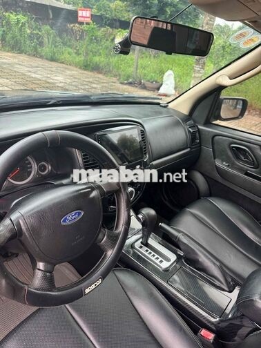 Ford Escape 2012 Tự động Bạc 5 chỗ