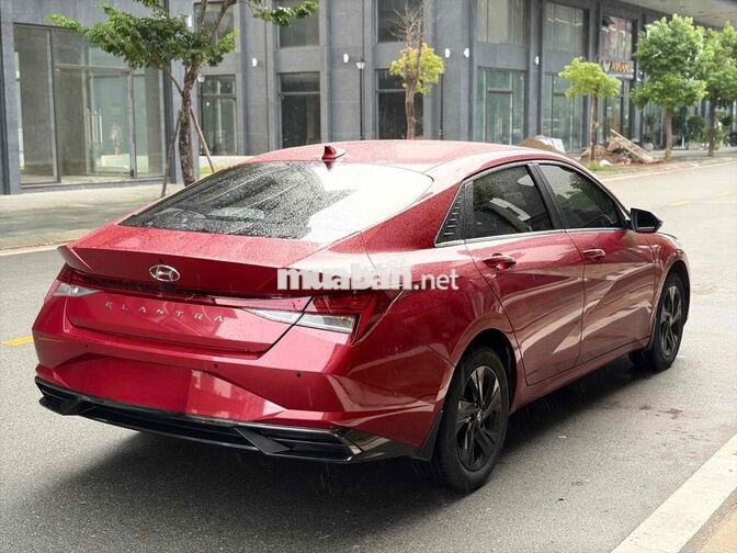 Hyundai Elantra 2024 Đỏ 11000 km