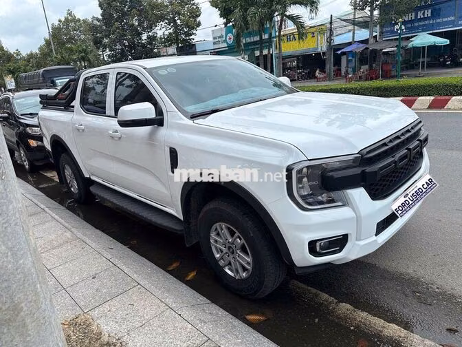 Ford Ranger 2025, vay Ngân Hàng 75%, lướt 2.000km