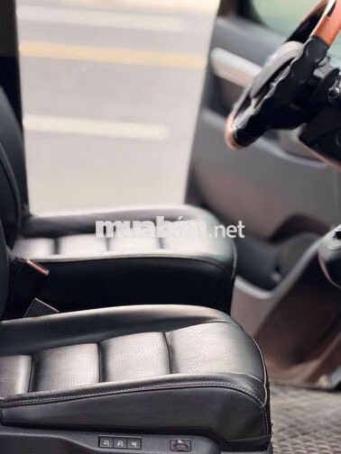 Peugeot Traveller Luxury 2019 Nâu