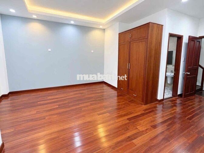 Cho thuê nguyên căn nhà mới XVNT 40m2, 3 tầng, 2pn siêu rộng, giá 12tr