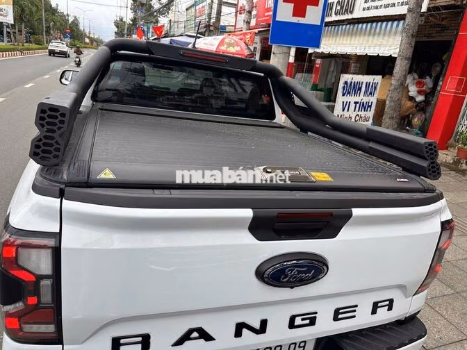 Ford Ranger 2025, vay Ngân Hàng 75%, lướt 2.000km