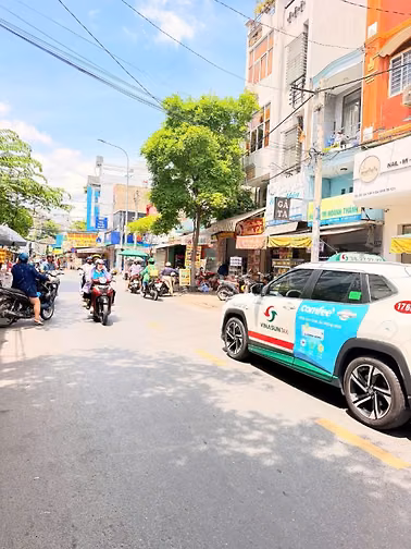 Bán nhà mặt tiền đường Vạn Kiếp, Bình Thạnh, 3 tầng đang cho thuê 25tr