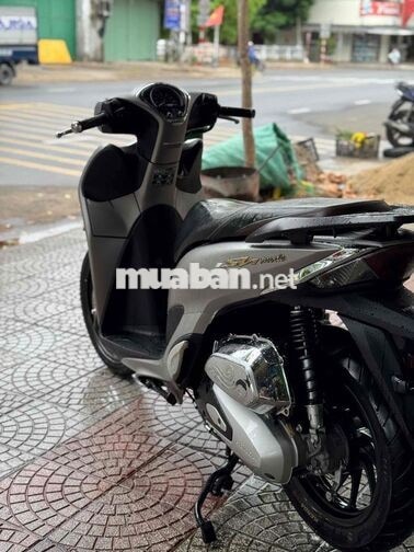 SH 125 Đặc biệt 2023 Bạc đen ABS ( hỗ trợ gop