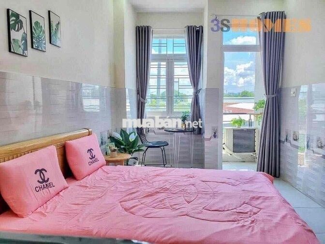 Căn hộ ban công riêng gần sân bay 🔥