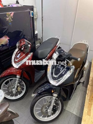 Honda SH Mode Bạc
