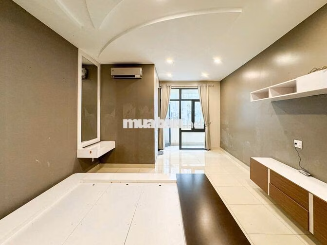 Bán nhà ngay Trường Chinh, Ngã tư An Sương Quận 12 dọn vào ở ngay