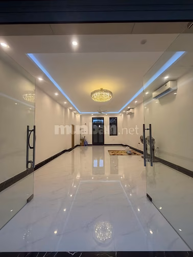 Chính chủ cho thuê nhà dãy Kinh Đô (KĐ559) Vinhomes Ocen Park 2