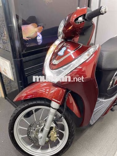 Honda SH Mode Bạc