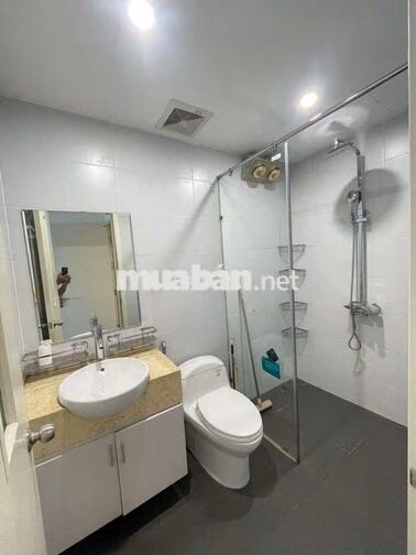 CHO THUÊ CĂN HỘ STUDIO D'EL DORADO TÂY HỒ 11TR/THÁNG
