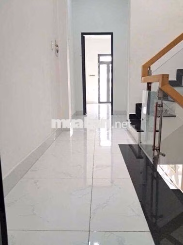 nhà 2 lầu 1 trệt Bình Chuẩn,Thuận An,Gần ngã tư miễu Ông cù,đường 7m