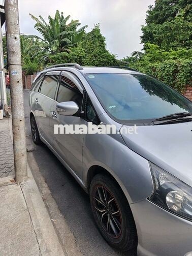 Mitsubishi màu Bạc