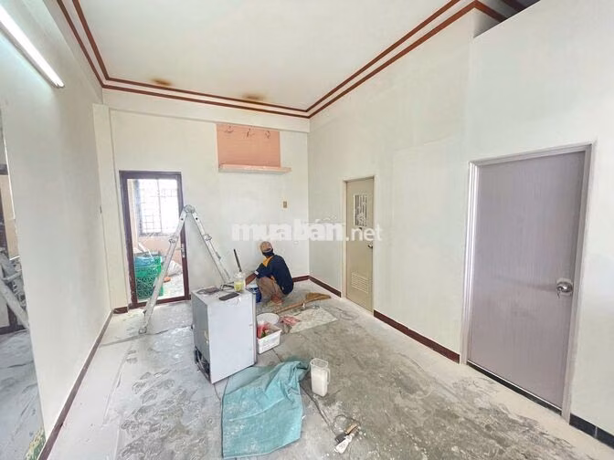 Mặt Tiền Bà Hom - Gần Chợ Phú Lâm.