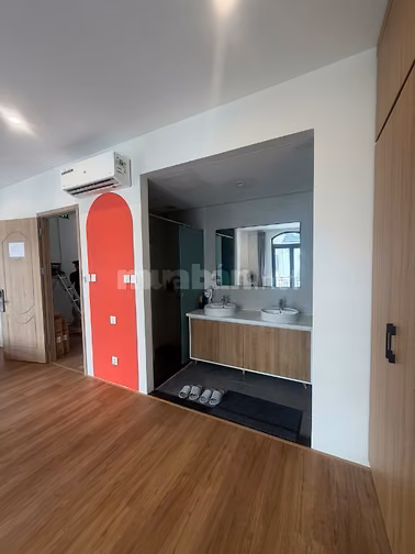 Chính chủ cho thuê nhà dãy Kinh Đô (KĐ559) Vinhomes Ocen Park 2