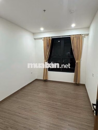 CHO THUÊ 2PN2W giá 6tr tầng thấp sẵn rèm giàn phơi - ở liền