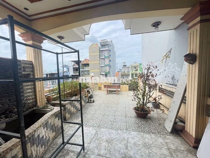 Mặt Tiền Bà Hom - Gần Chợ Phú Lâm.