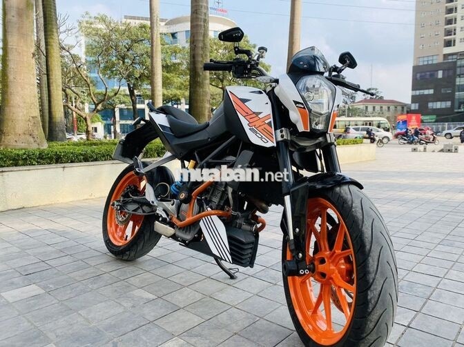 KTM Duke 200 Đen, Trắng, Cam