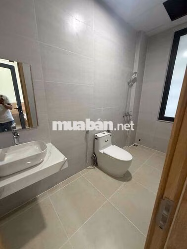 cho thuê căn hộ đường 10 tô hoài