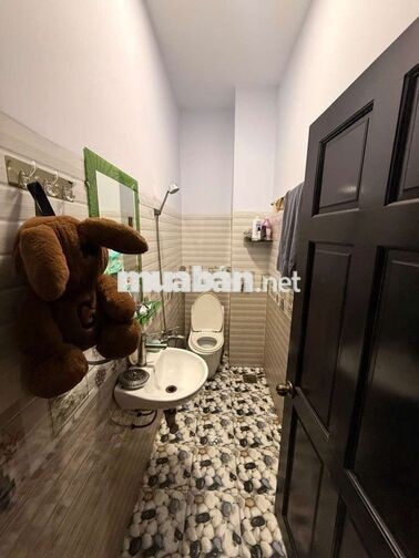 bán nhà số 100 đường số 14 đúc 4 tầng mái bê tông cốt thép 