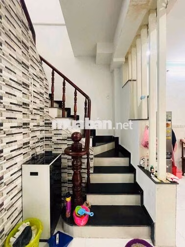 Nhà Tỉnh Lộ 10 Ngay Tên Lửa - Ngang Lớn 7,2m - Giá 5,3 Tỷ