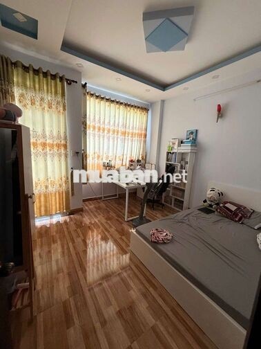 bán nhà số 100 đường số 14 đúc 4 tầng mái bê tông cốt thép 