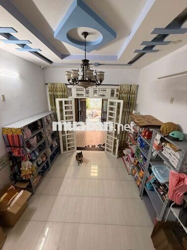 bán nhà số 100 đường số 14 đúc 4 tầng mái bê tông cốt thép 