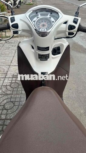 Honda SH Mode 2017 Trắng nâu ( hỗ trợ góp )