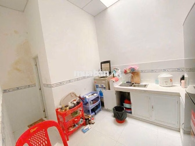Nhà Nguyễn Văn Quá gần Chợ Cầu