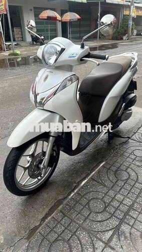 Honda SH Mode 2017 Trắng nâu ( hỗ trợ góp )