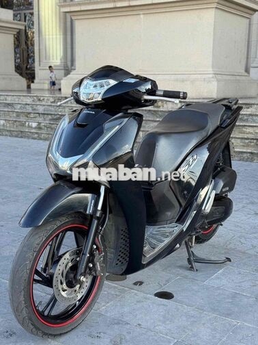 Honda SH Đen