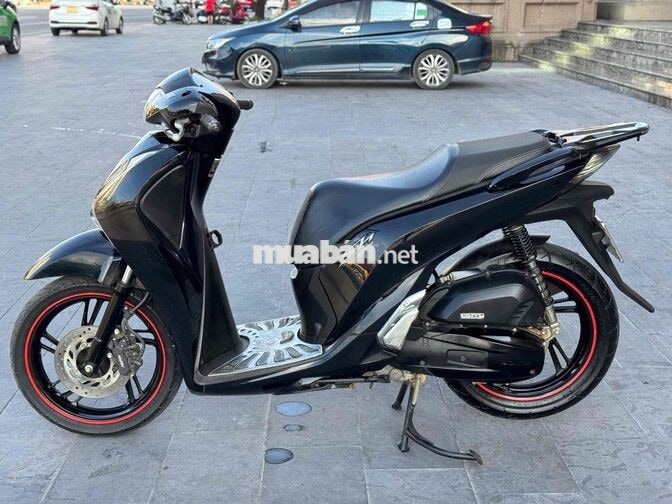 Honda SH Đen