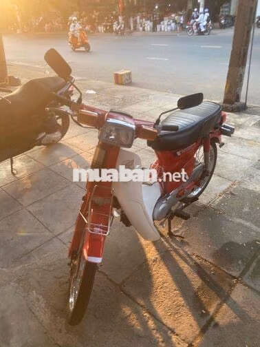 Honda Cub 70 Đỏ Xe số
