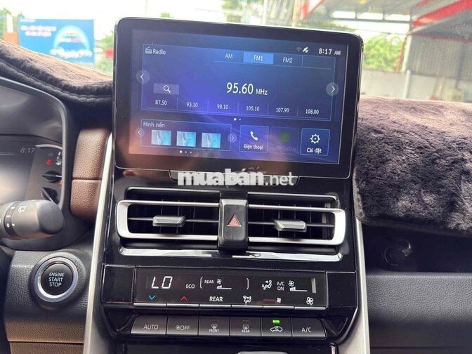 Innova Cross 2.0V 2024 Nâu - Giá còn thương lượng