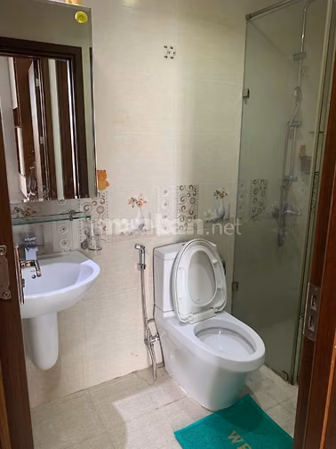 Căn hộ 2 phòng ngủ Full nội thất Remax Plaza chợ Bình Tây Q6