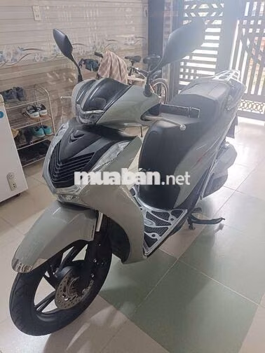 Honda SH 150i ABS doi 2022 Xám xi măng