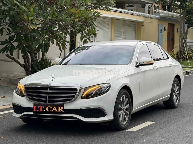 Mercedes-Benz E200 2020