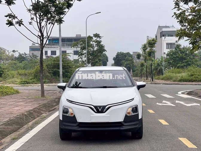 VinFast VF5 Plus 2026 Trắng Điện 0 km