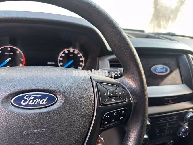 Ford Ranger Vàng cát và trắng  Sơn zin 100%