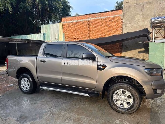 Ford Ranger Vàng cát và trắng  Sơn zin 100%