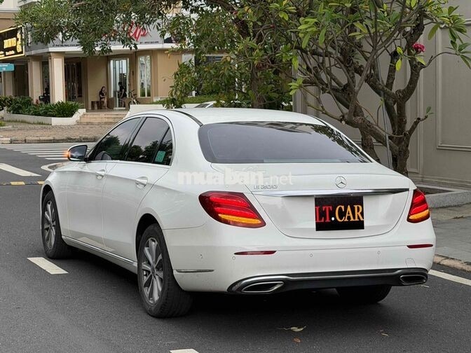 Mercedes-Benz E200 2020