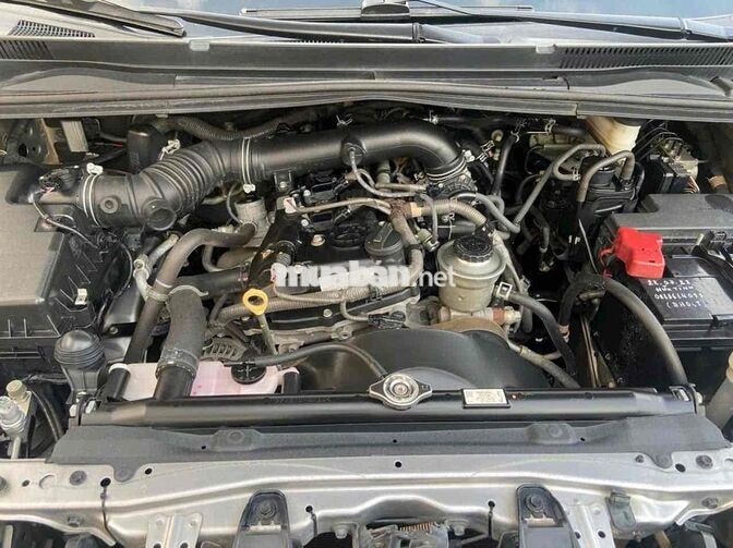 Toyota Innova 2.0E 2020