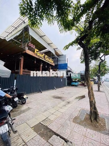 CHO THUÊ NHÀ MẶT TIỀN PHẠM VĂN ĐỒNG P13 BÌNH THẠNH GIÁP.GV THỦ ĐỨC