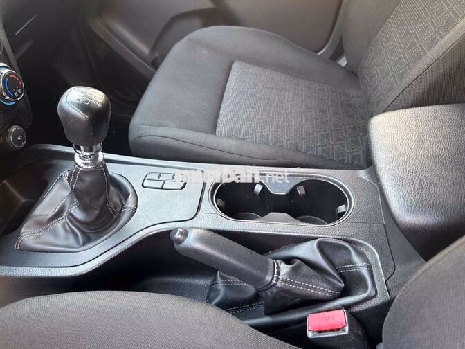 Ford Ranger Vàng cát và trắng  Sơn zin 100%